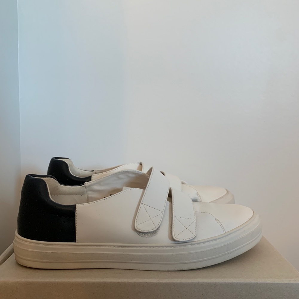 Gently Used Velcro Sneakers
